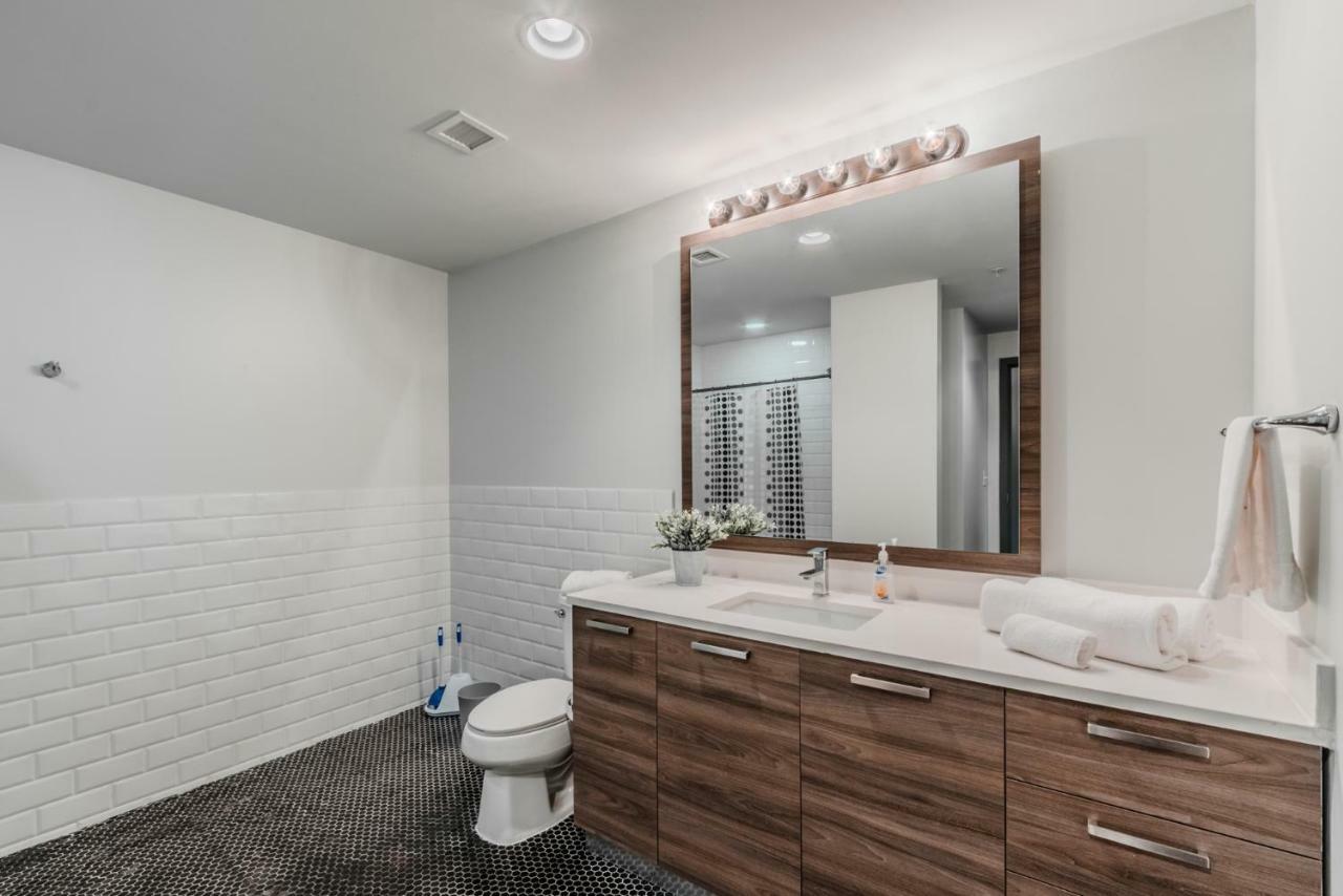 Regal Stays Corporate Apartments - Downtown Dallas Buitenkant foto