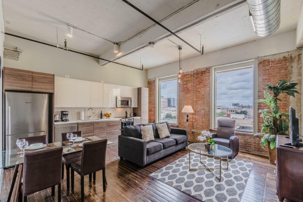 Regal Stays Corporate Apartments - Downtown Dallas Buitenkant foto