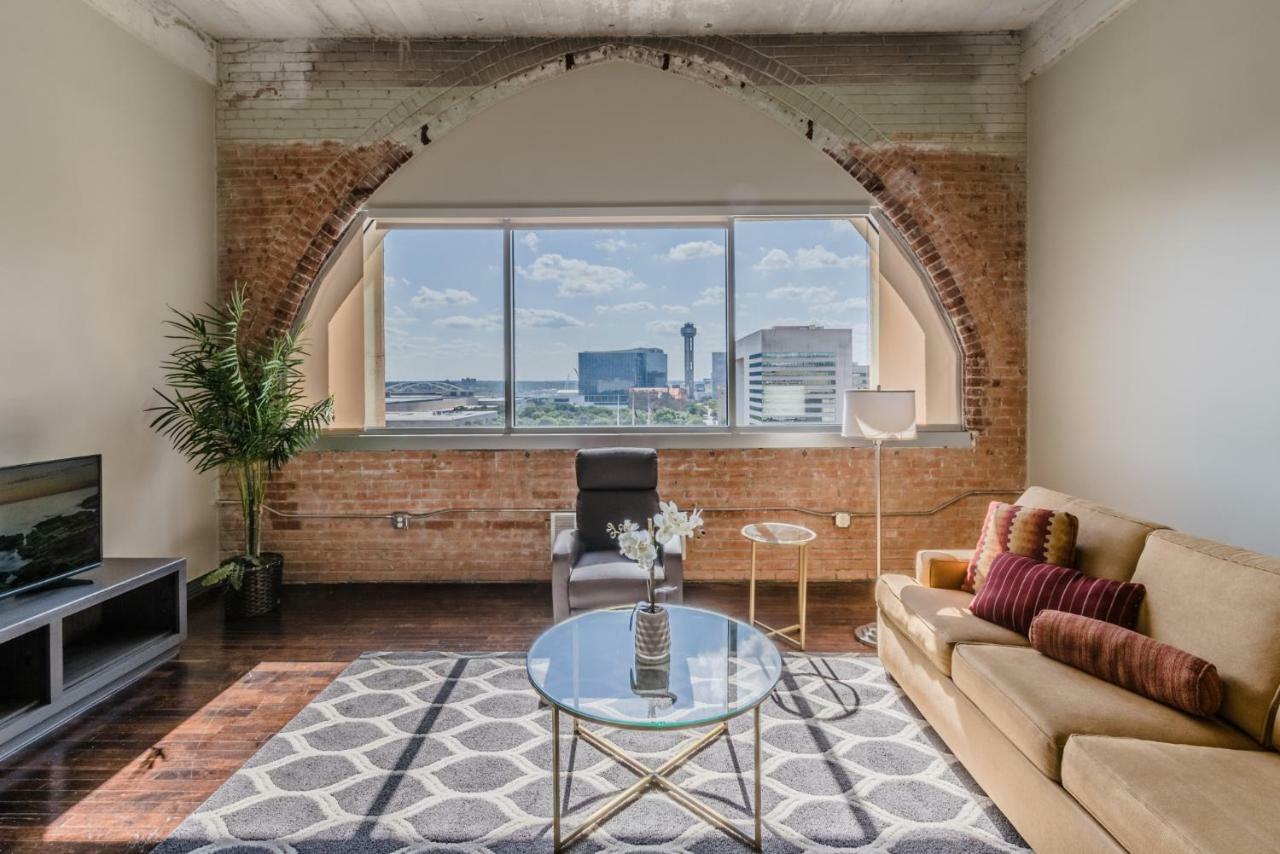 Regal Stays Corporate Apartments - Downtown Dallas Buitenkant foto